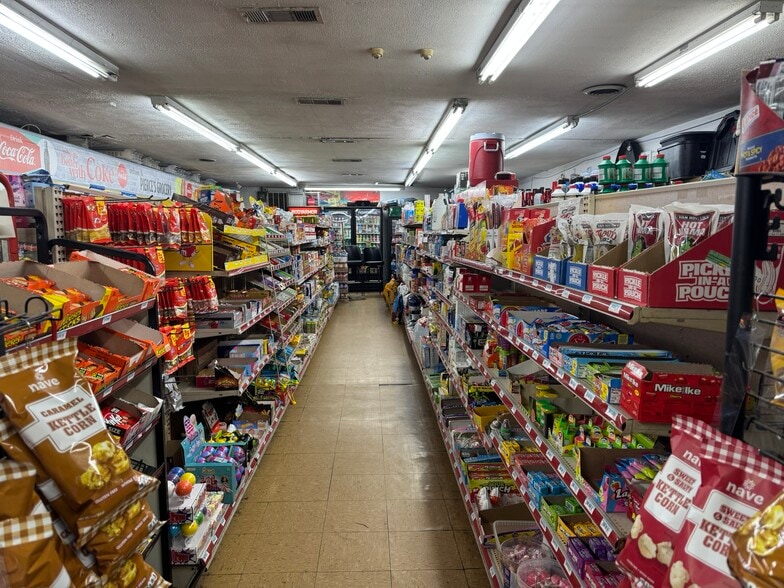More Photos Of 558 Gordon Hwy, Gordon Convenience Store For Sale