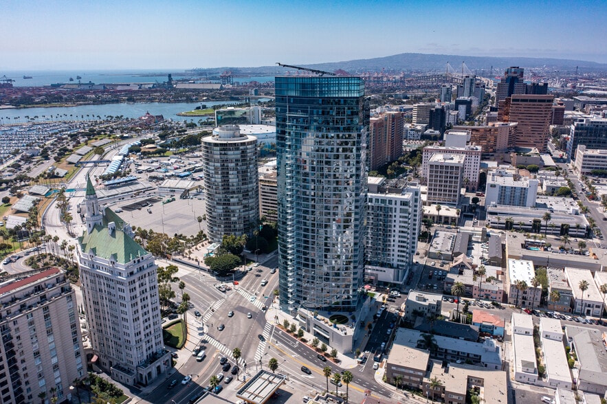 More Photos Of 777 E Ocean Blvd, Long Beach Apartments For Lease