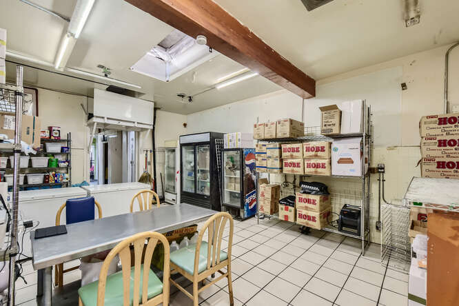 More Photos Of 3874 38th St, San Diego Restaurant For Sale