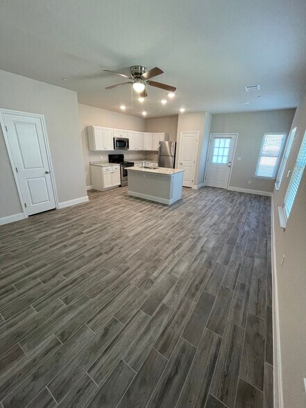 More Photos Of 13109 Reid Mdws, San Antonio Apartments For Sale
