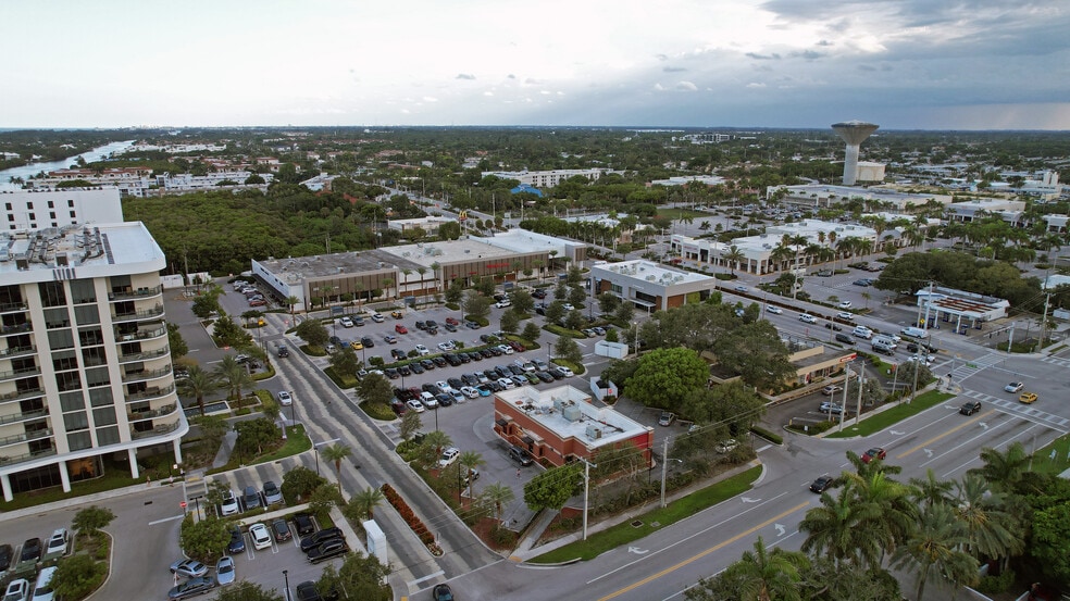 More Photos Of 1606-1634 S Federal Hwy, Boynton Beach Unknown For Lease