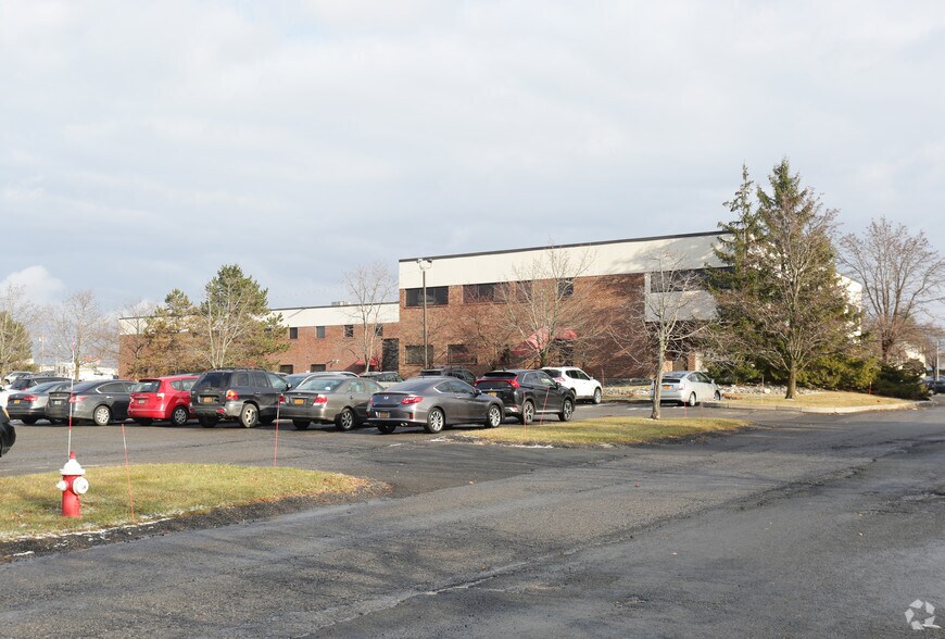 More Photos Of 950 New Loudon Rd, Latham Office For Lease