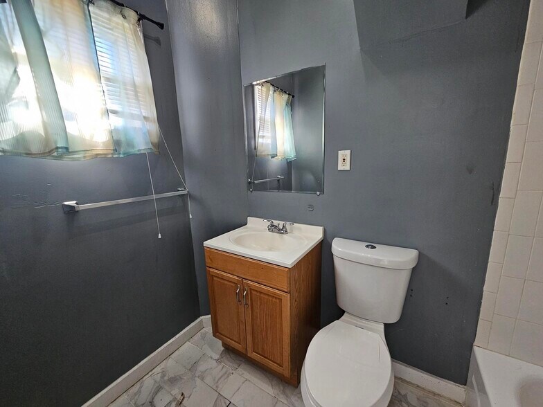 More Photos Of 501 Central Ave, Orange Storefront Retail Office For Lease