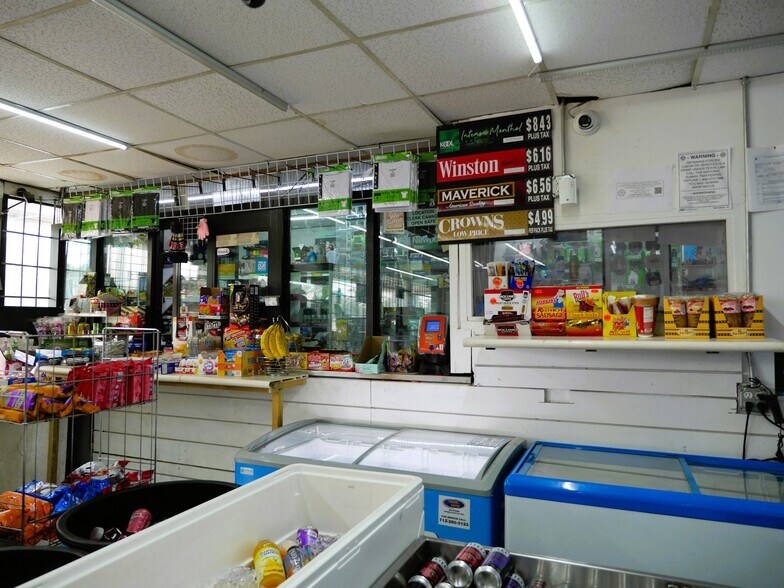 More Photos Of 8435 Tidwell Rd, Houston Service Station For Sale