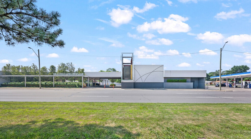 More Photos Of 21413 W 8 Mile Rd, Detroit Sports And Entertainment For Sale