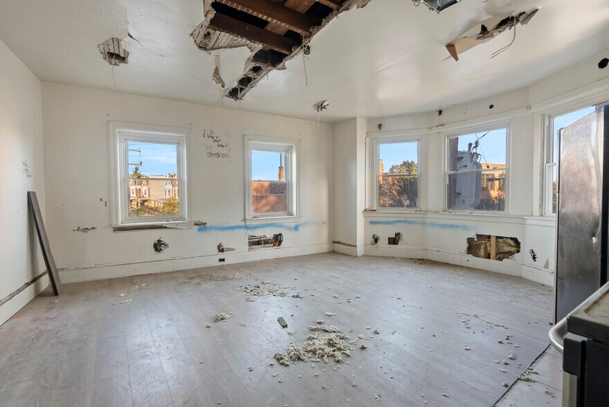 More Photos Of 6200 Germantown Ave, Philadelphia Multifamily For Sale