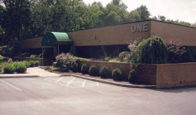 More Photos Of 1 Byram Brook Pl, Armonk Medical For Lease