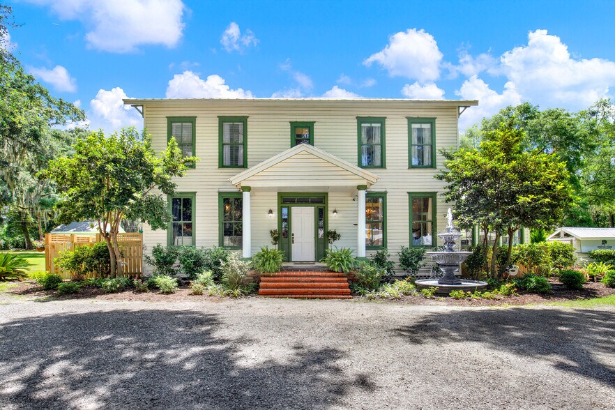 More Photos Of 15752 US Highway 17, Townsend Land For Sale