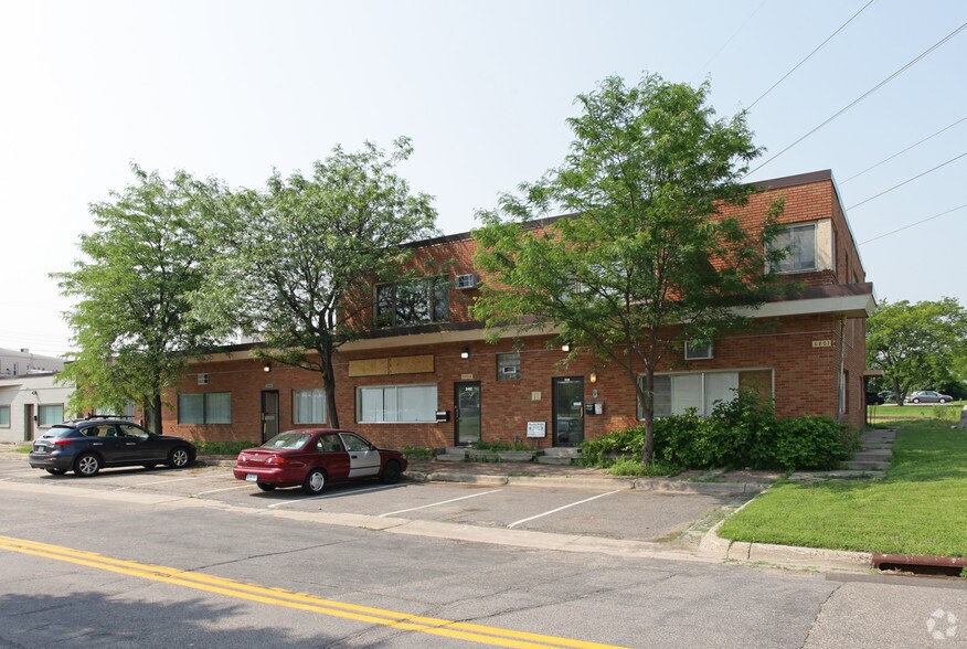Primary Photo Of 3402-3406 Library Ln, Saint Louis Park Office Residential For Lease