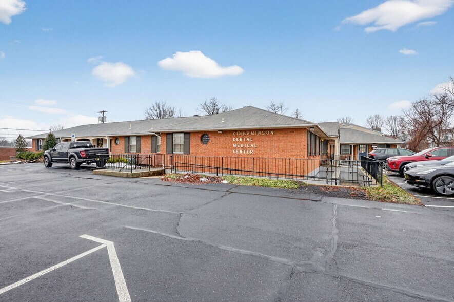 More Photos Of 1701 Wynwood Dr, Cinnaminson Medical For Sale
