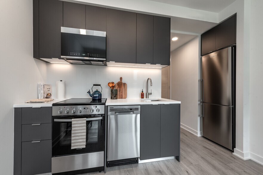 More Photos Of 300 Neal Pl NE, Washington Apartments For Lease