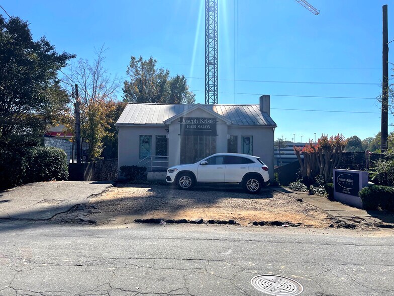 More Photos Of 4 Beck St NW, Atlanta Storefront Retail Office For Sale