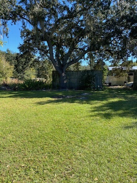 More Photos Of 1420-1510 S Alexander St, Plant City Land For Sale
