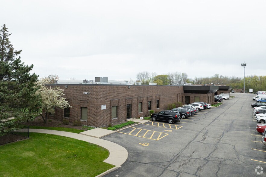 Primary Photo Of 28457 Ballard Dr, Lake Forest Light Manufacturing For Lease