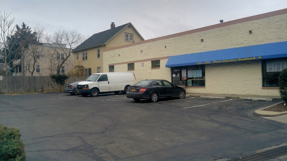 More Photos Of 295 Midland Ave, Port Chester Freestanding For Lease