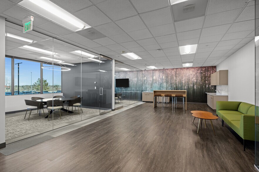 More Photos Of 8055 E Tufts Ave, Denver Office For Lease