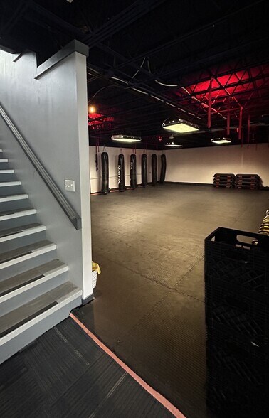 More Photos Of 247 Herring Cove Rd, Halifax Office For Lease