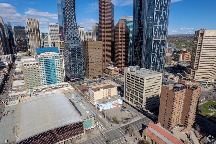 More Photos Of 128 7 Ave SE, Calgary Storefront Retail Office For Lease