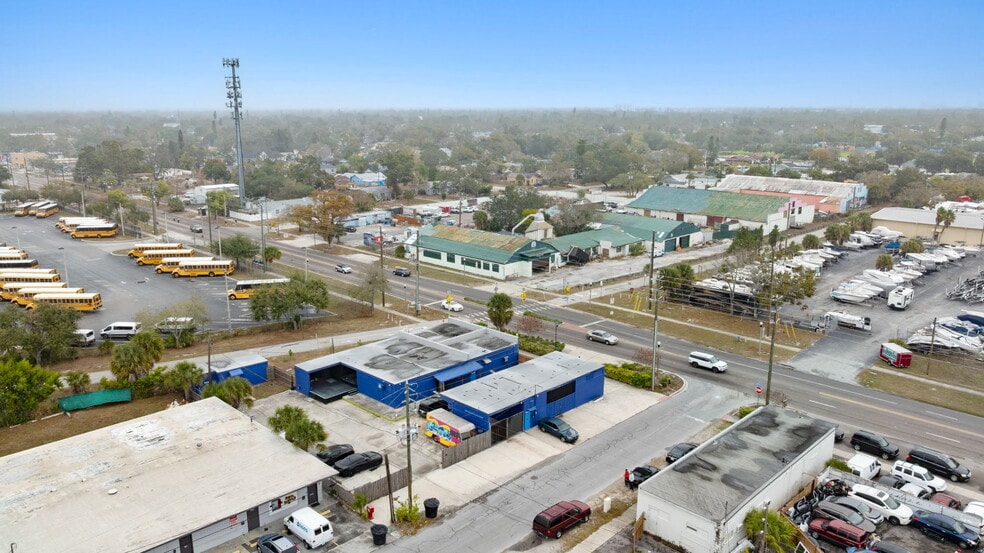 More Photos Of 701 49th St S, Gulfport Freestanding For Sale