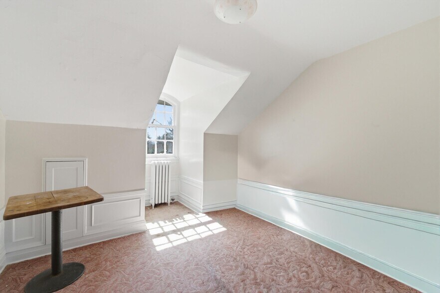 More Photos Of 2255 Ballston Ave, Saratoga Springs Restaurant For Sale