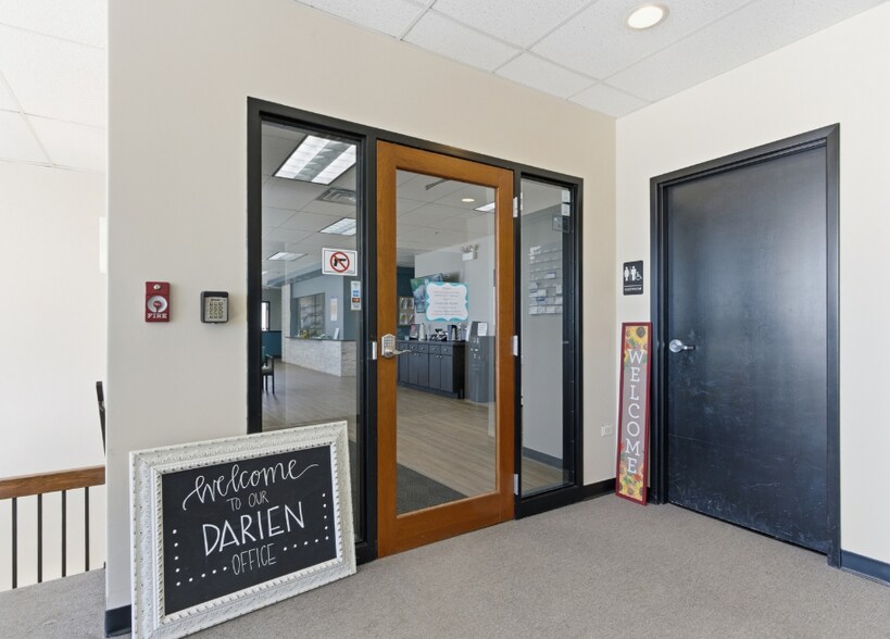 More Photos Of 7900 S Cass Ave, Darien Office For Sale