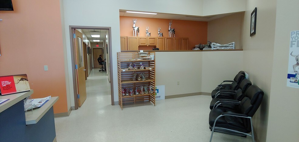 More Photos Of 811 - 825 Route 33, Hamilton Storefront For Lease