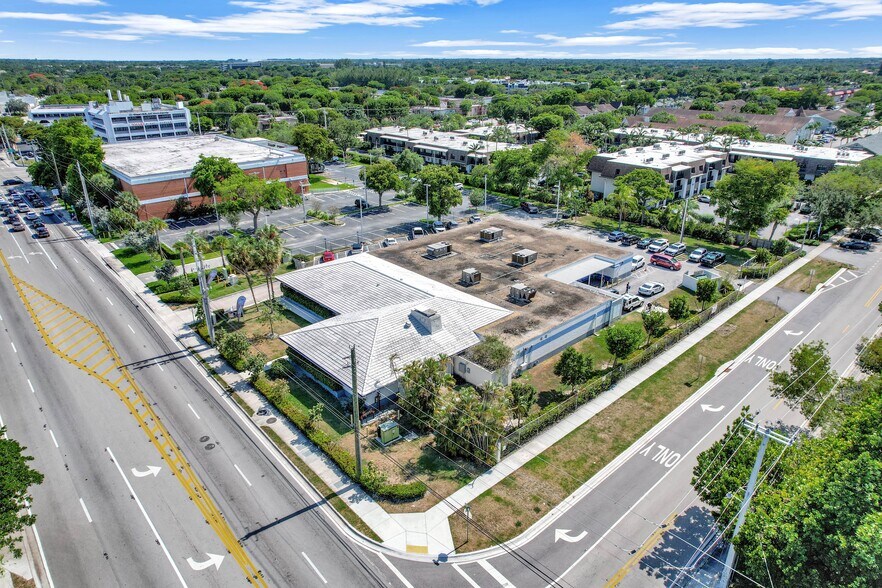 Primary Photo Of 8610 SW 107th Ave, Miami Schools For Sale