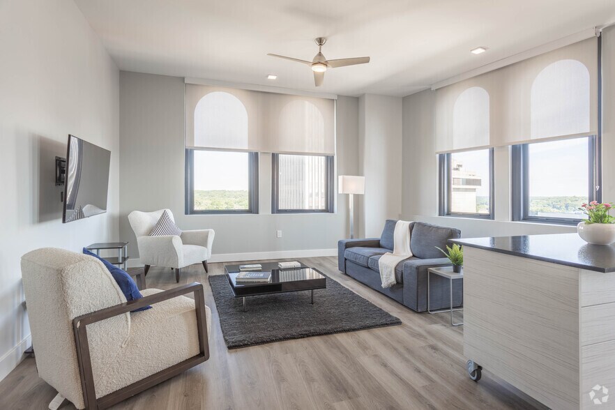 More Photos Of 159 S Main St, Akron Apartments For Lease