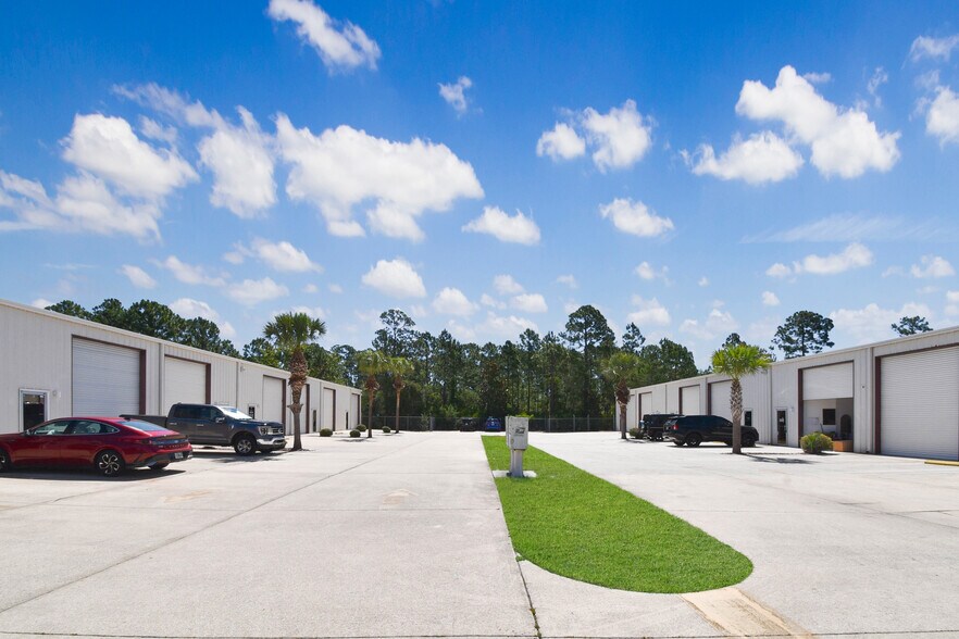 More Photos Of 200 Waler Way, Saint Augustine Warehouse For Lease
