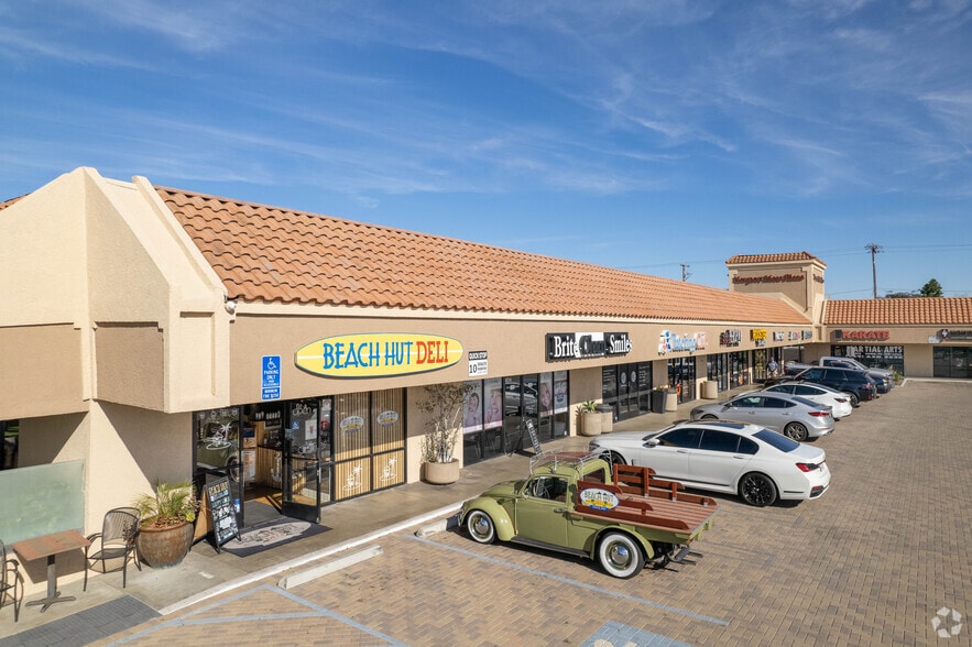 More Photos Of 488 E 17th St, Costa Mesa Restaurant For Lease