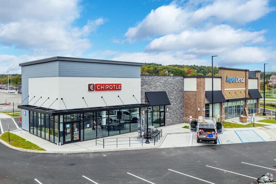 More Photos Of 6 Locey Ln, Harriman Freestanding For Lease