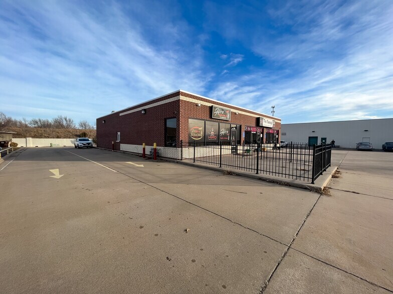 More Photos Of 240 N Main St, Haysville Storefront Retail Office For Sale