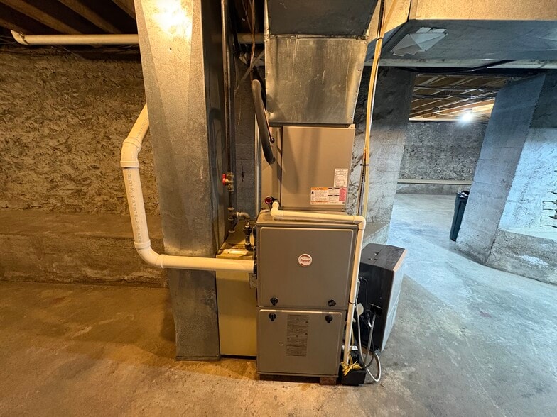 More Photos Of 816 Main St, Lafayette Storefront Retail Residential For Lease