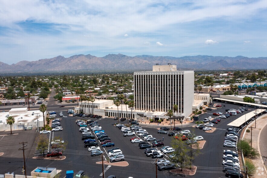 More Photos Of 4400 E Broadway Blvd, Tucson Office For Lease