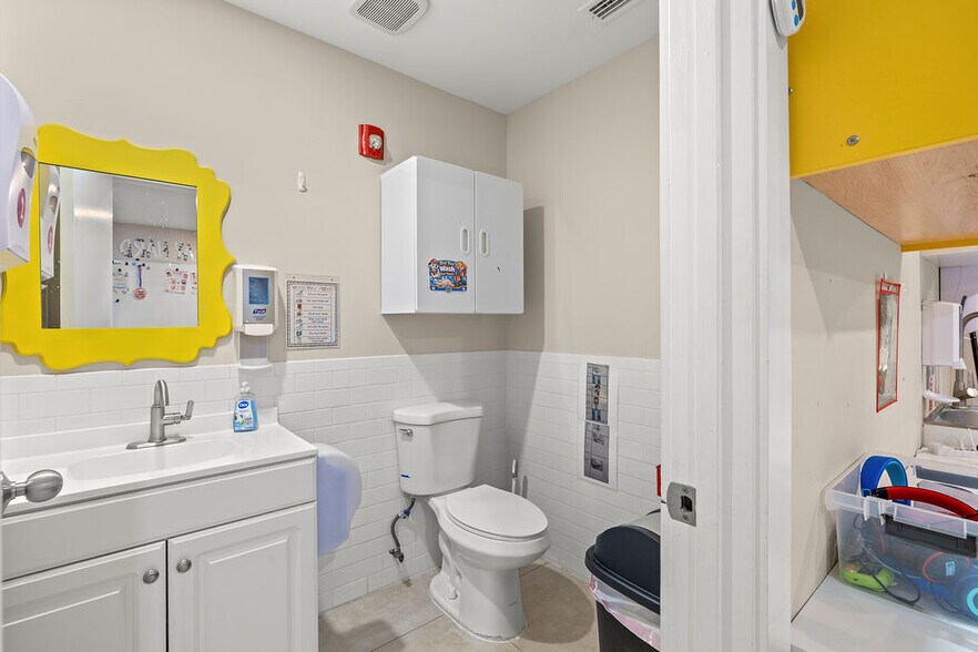 More Photos Of 6708 Gaddy St, Fort Pierce Daycare Center For Sale