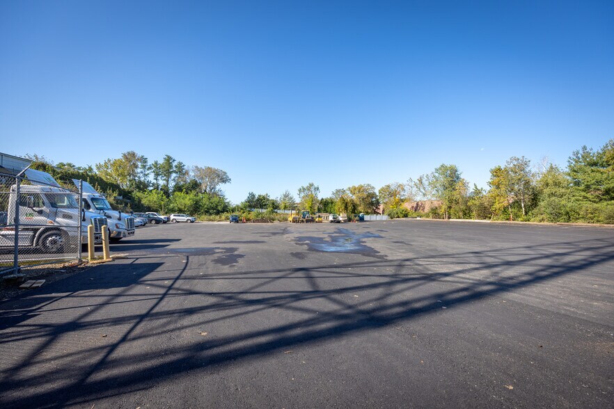 More Photos Of 21 Parker Dr, Avon Industrial For Sale