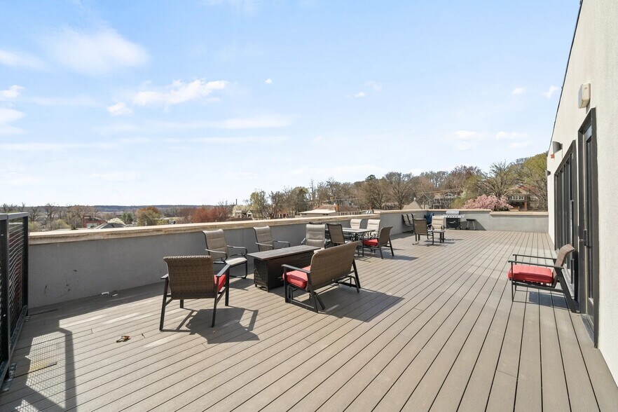 More Photos Of 603 East St, Parkville Multifamily For Sale