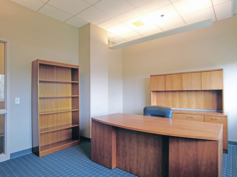 More Photos Of 150 New Scotland Ave, Albany Medical For Lease