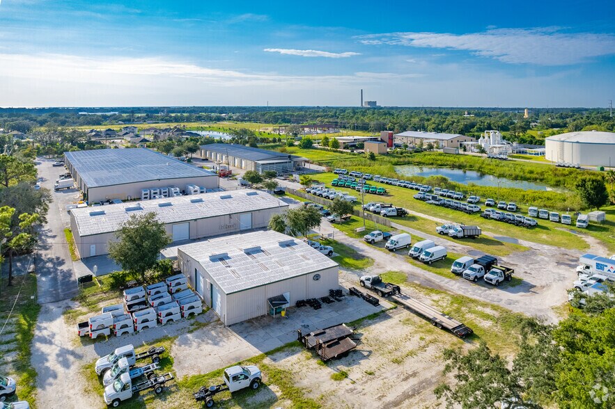 More Photos Of 1400 L and R Industrial Blvd, Tarpon Springs Unknown For Lease