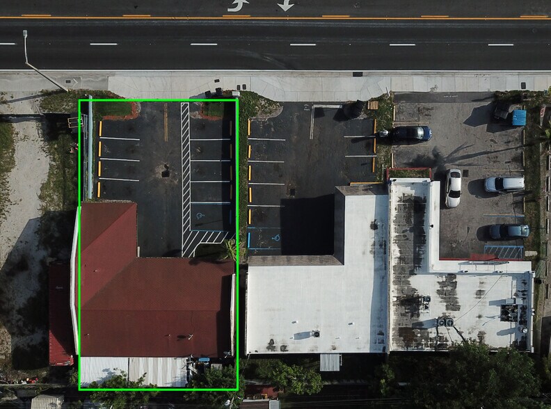 More Photos Of 2510 NW 19th St, Fort Lauderdale Freestanding For Sale