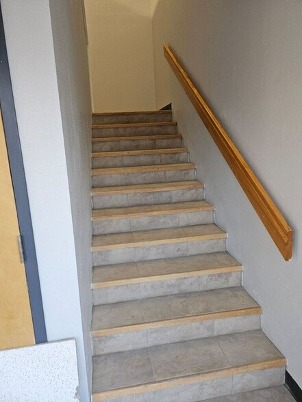 More Photos Of 7927-7939 Red Granite Loop, Colorado Springs Warehouse For Lease