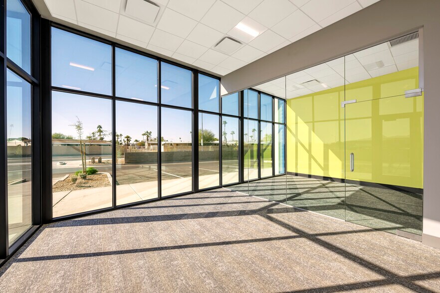 More Photos Of 725 N Eliseo C. Felix Jr Way, Avondale Warehouse For Lease