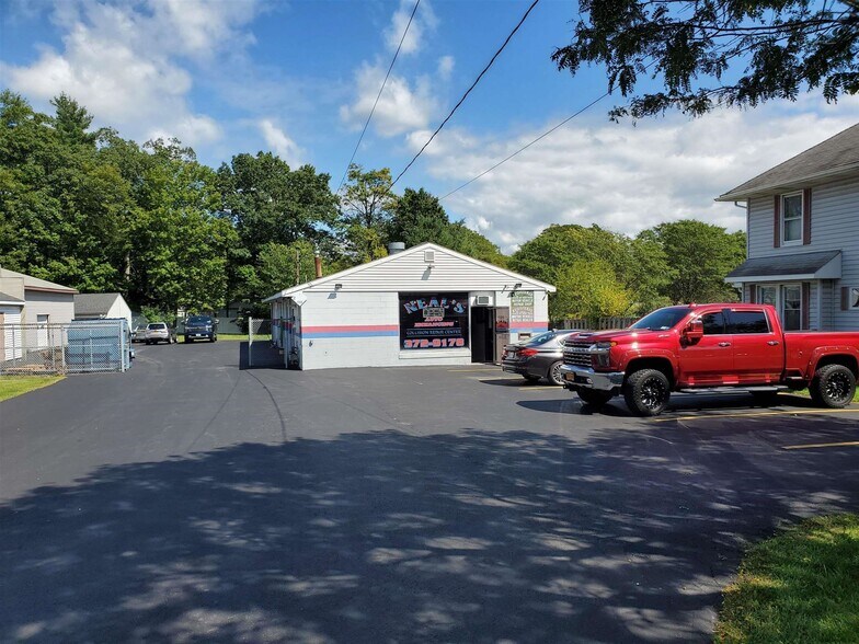 More Photos Of 2127 Central Ave, Schenectady Auto Repair For Sale