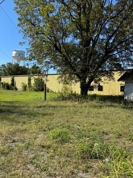 More Photos Of 201 N First, West Helena Manufacturing For Sale