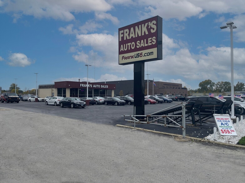 Primary Photo Of 127 W 162nd St, South Holland Auto Dealership For Sale