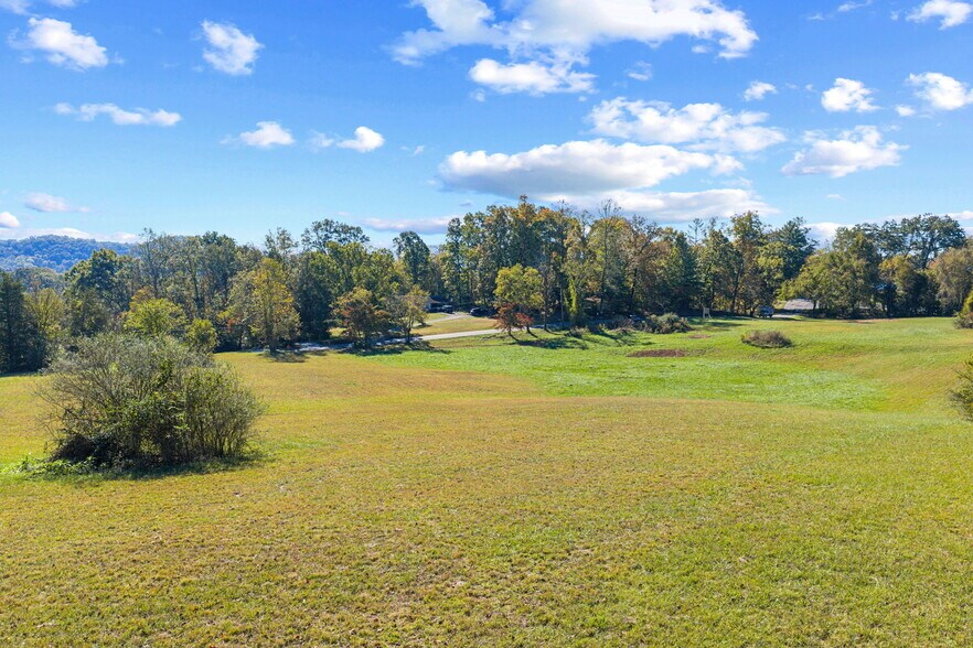 More Photos Of 525 Sinking Springs Rd, Clinton Land For Sale