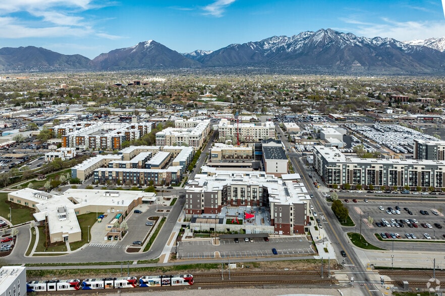 More Photos Of 54 W Fireclay Ave, Murray Apartments For Lease