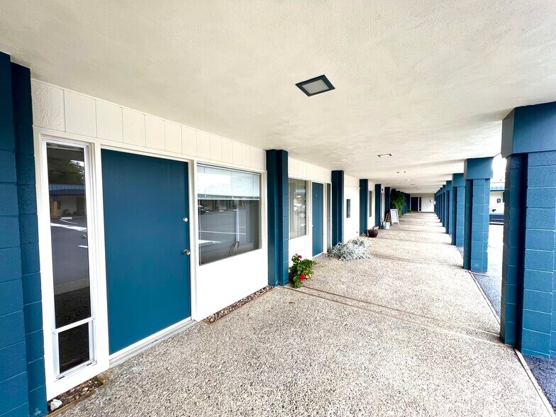 More Photos Of 3633 Montgomery Dr, Santa Rosa Medical For Lease