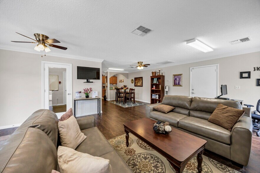More Photos Of 200 Bentree Ln, Florence Apartments For Sale