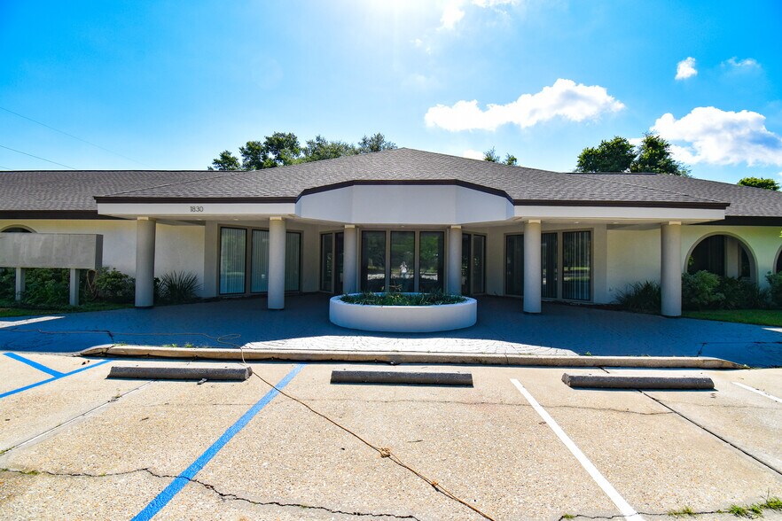 More Photos Of 1830 Hickory Shores Rd, Gulf Breeze Medical For Lease